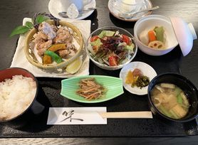 鳥の唐揚げ御膳