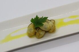 牡蠣の燻製スモークマリネ