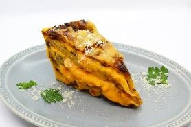 ミートソースのミルフィーユピザ