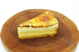 二層の炙りチーズケーキ
