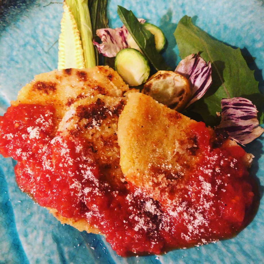 豚肩ロースのミラノ風コトレッタ　