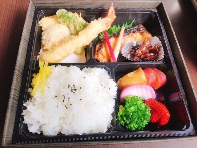 おもてなし銀鱈弁当