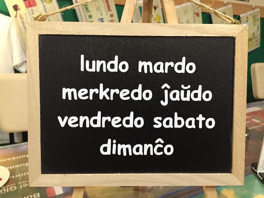 エスペラントで一週間（400円（税込））