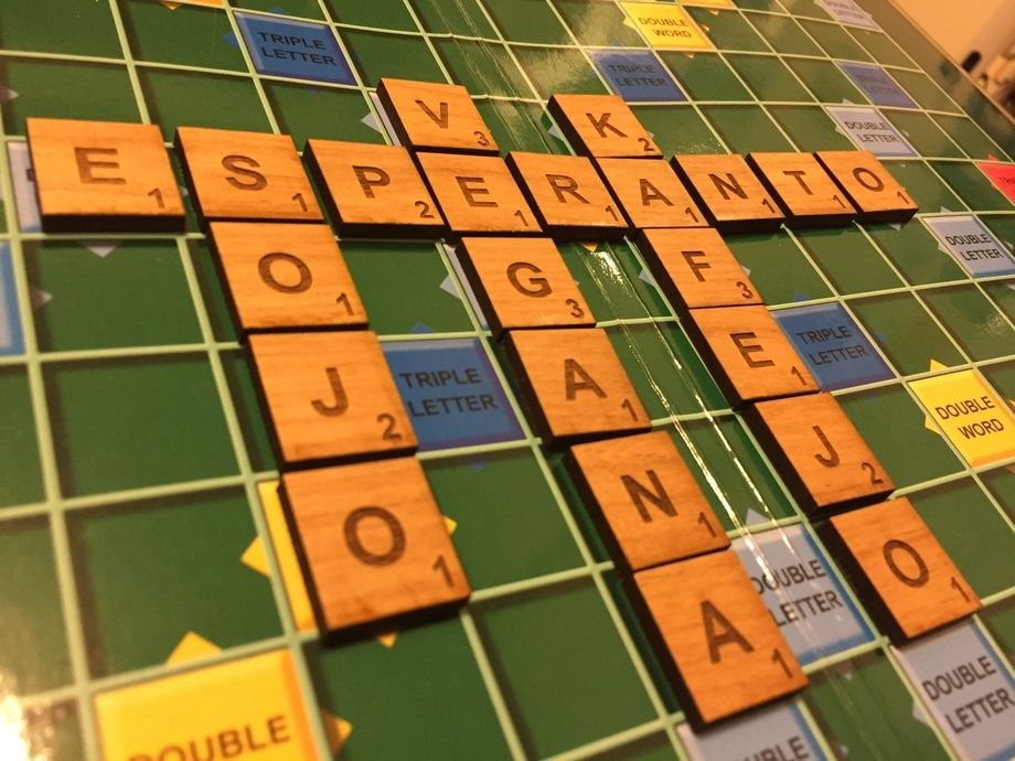 エスペラントのスクラブル（店内で遊べます）