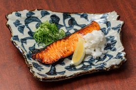 鮭ハラスの醤油漬け焼き