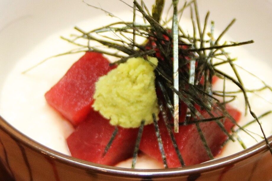 本まぐろの山かけ