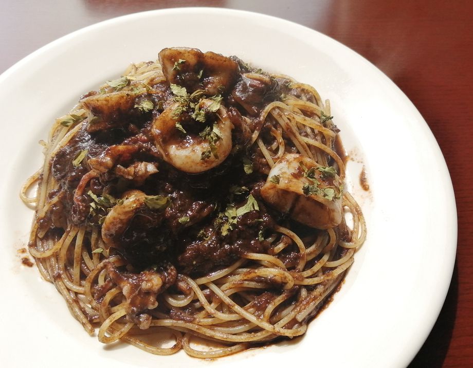 イカスミのソース