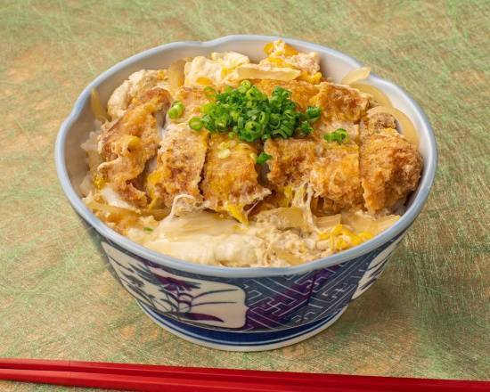 肉厚ロースカツ丼