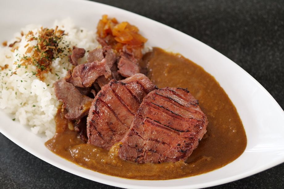 【仙台名物】俺の厚切り牛タンカレー