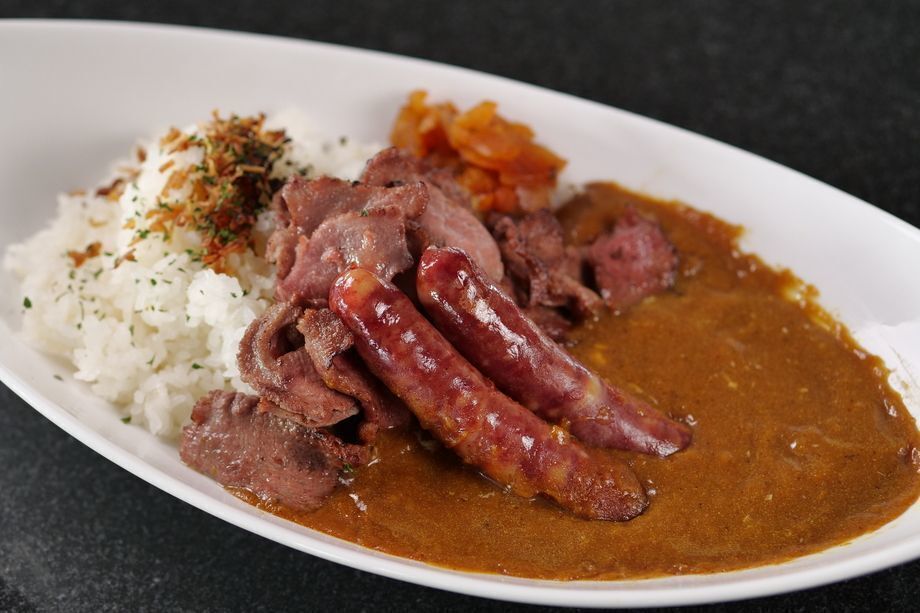 俺の牛タンソーセージカレー