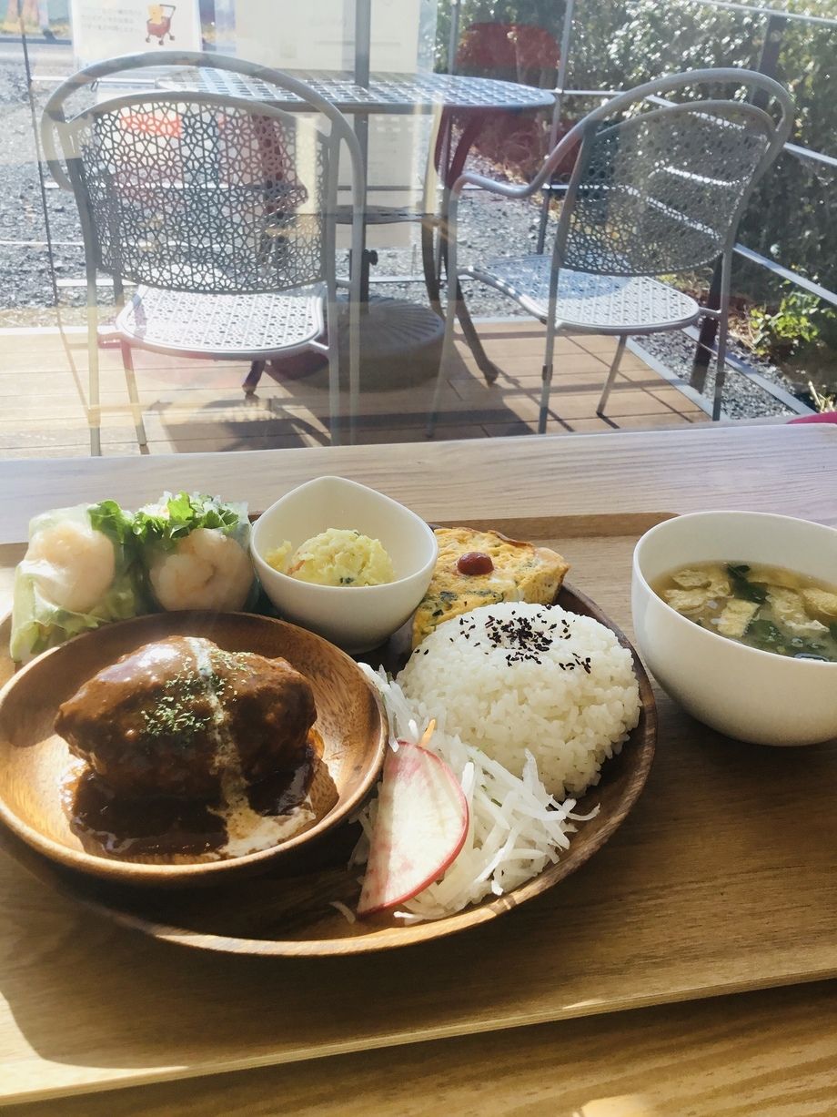 大人ランチ(メイン1種)  ¥1200(税込)