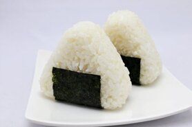 おにぎり2コ