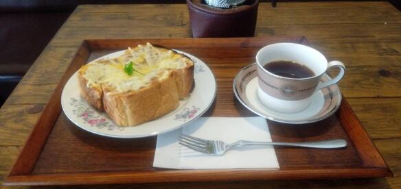 チーズカレートースト