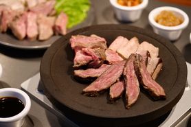 ・ヤキニクコース【飲み放題付き】