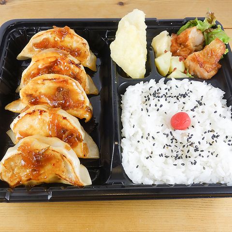十勝肉汁油淋鶏餃子セット弁当