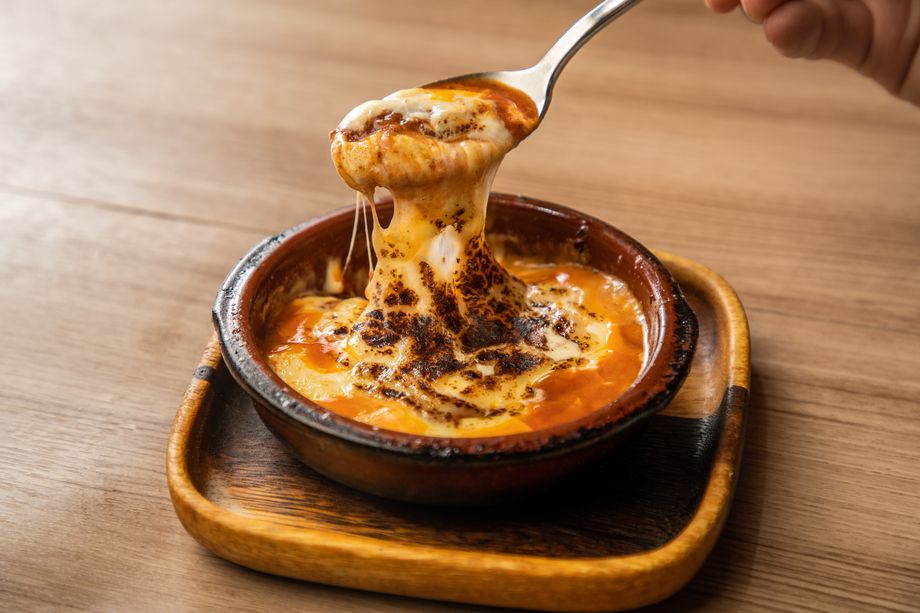 モッツァレラチーズのボロネーゼ オーブン焼き