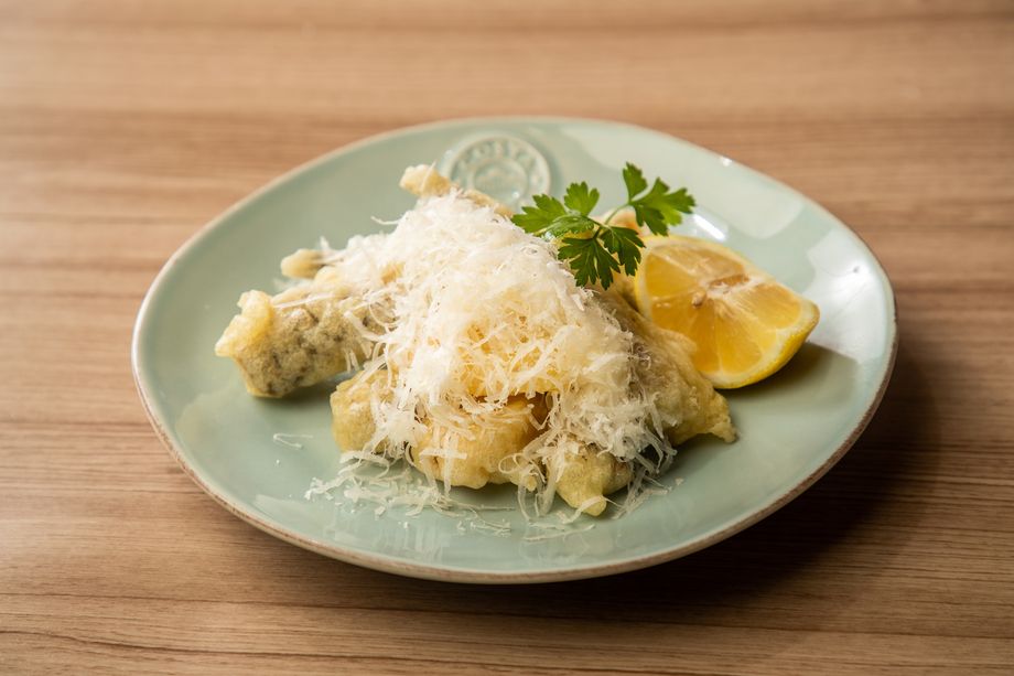 ヤリイカと白身魚のシチリア風フリット