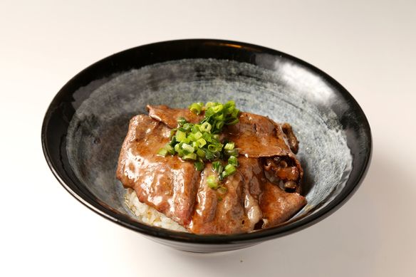 国産牛 炙りすき丼