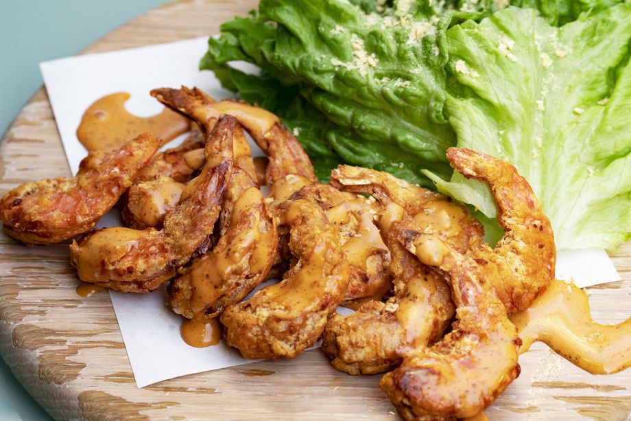 ガーリックシュリンプ（８尾） Garlic Shrimps