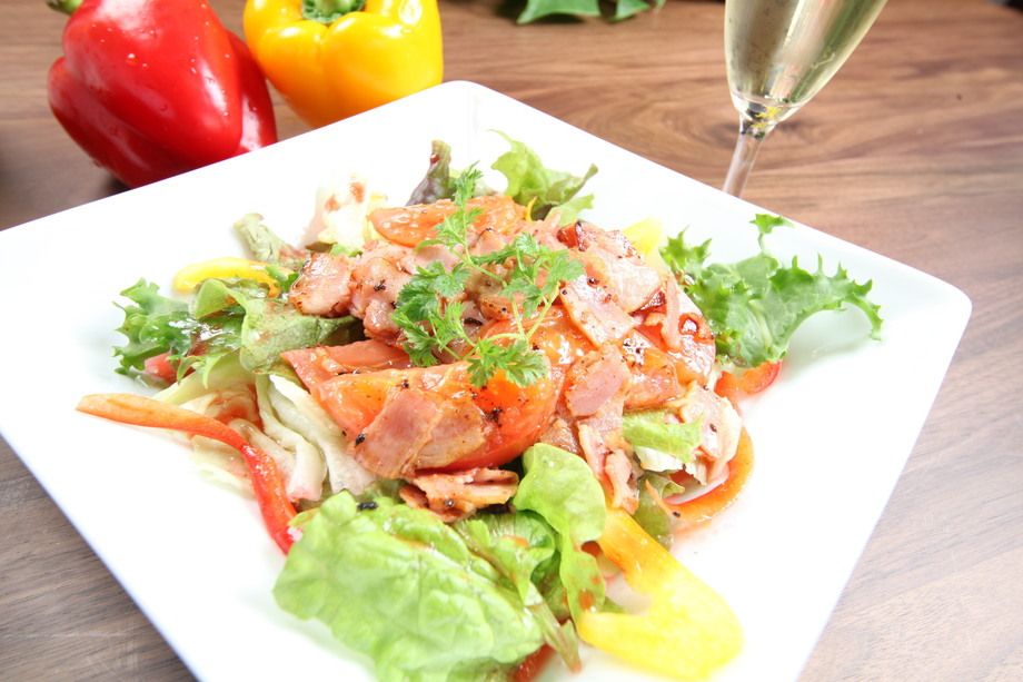 BLTサラダ（６９０円）
