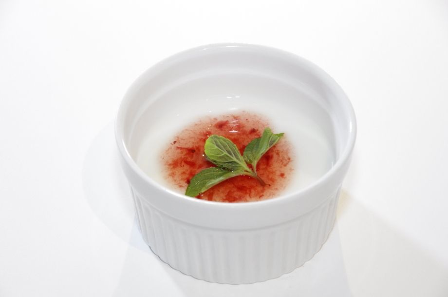 自家製杏仁豆腐（180円（税込））