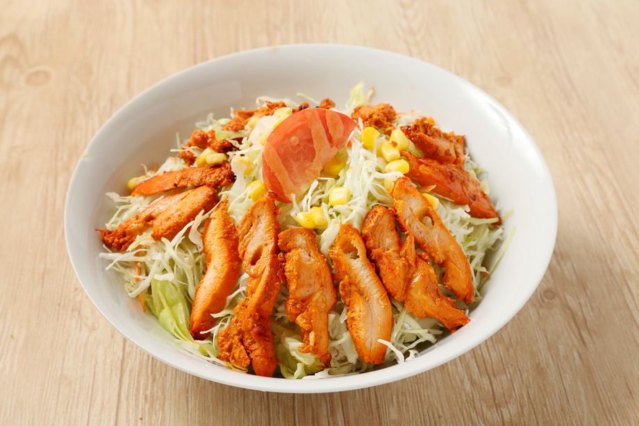 タンドリーチキンサラダ