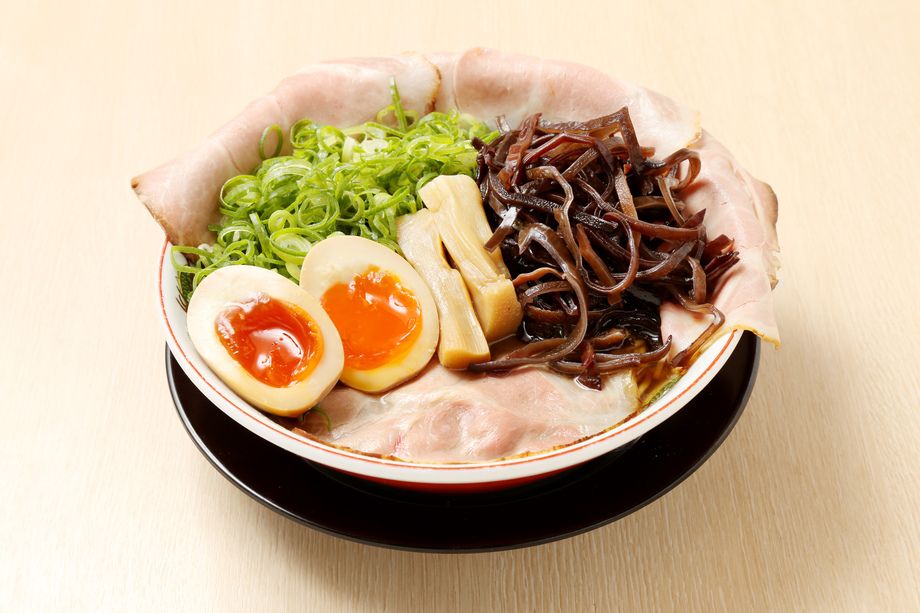 あっさり醬油ラーメン(全部乗せ)