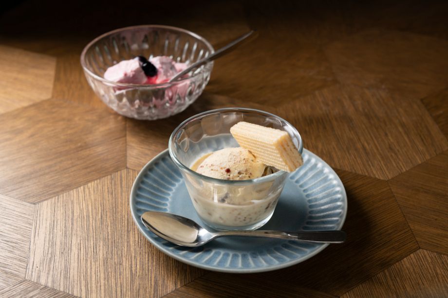 クッキーとヨーグルトのセミフレッド（￥450）