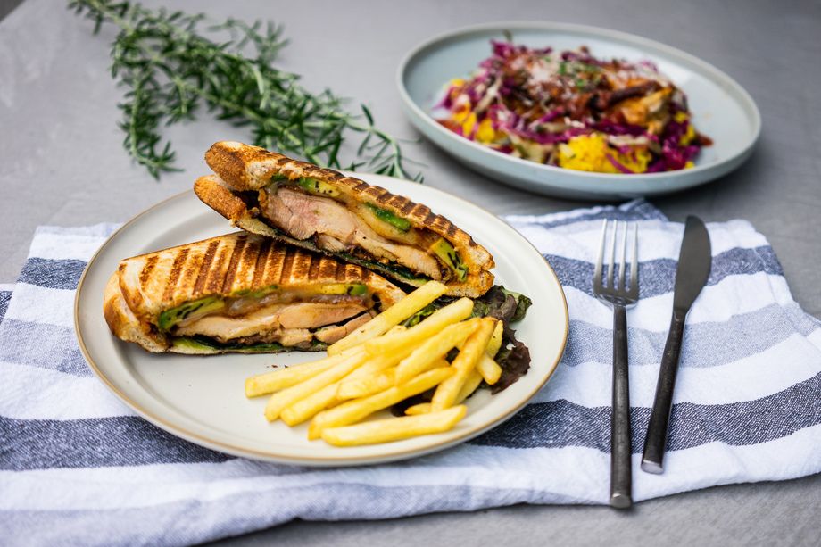  タンドリーチキンのサンドイッチ/Tandoori Chicken Sandwich