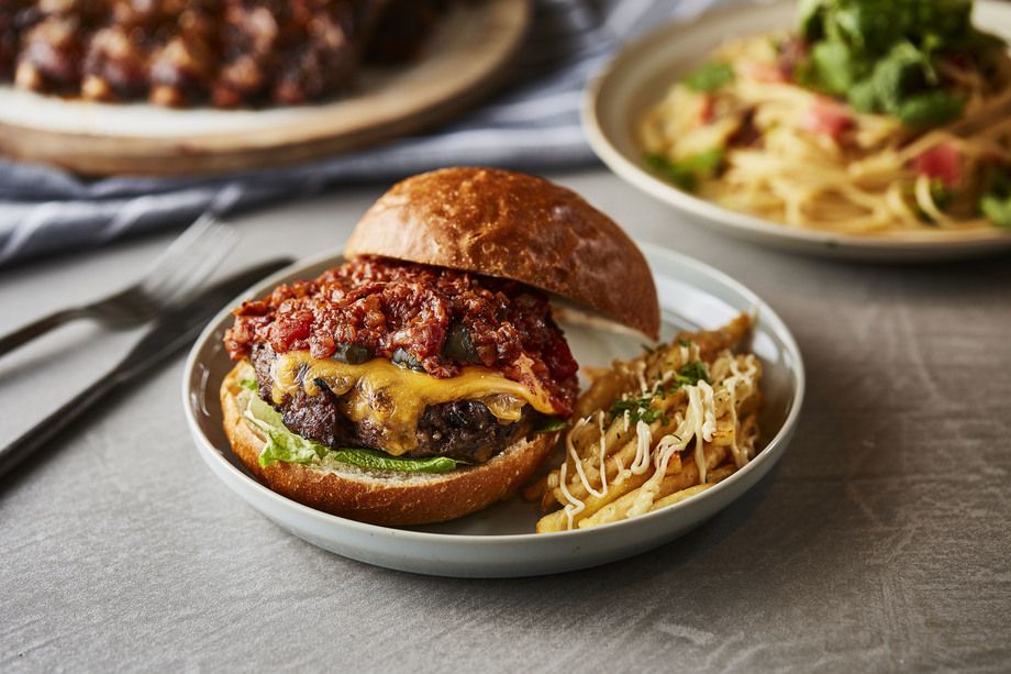 川崎スパイスバーガー/Kawasaki Spiced Beef Burger