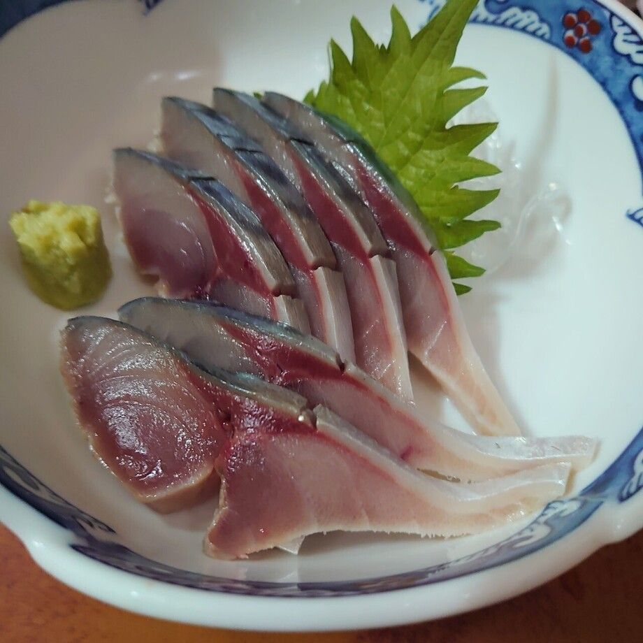 〆サバ刺身