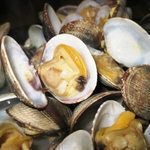  アサリの酒蒸し（528円）