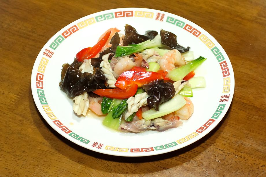 ホタテとアスパラ炒め（968円（税込））