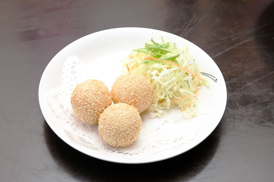 ゴマ団子（4個）（528円（税込））