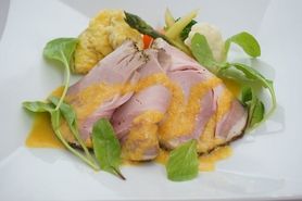 ほんのりピンクの俺は豚（自家製ローストポーク）