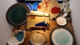 信楽、常滑、備前、立杭など各地で買付てきた陶磁器もお楽しみ下さい