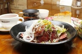 ローストビーフ丼