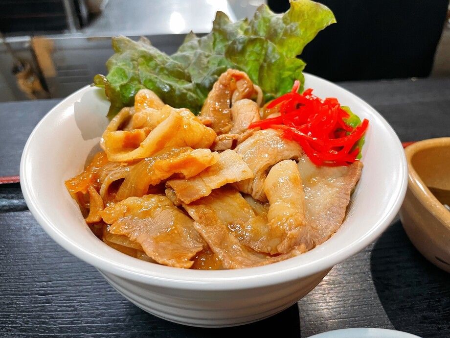 豚カルビ丼