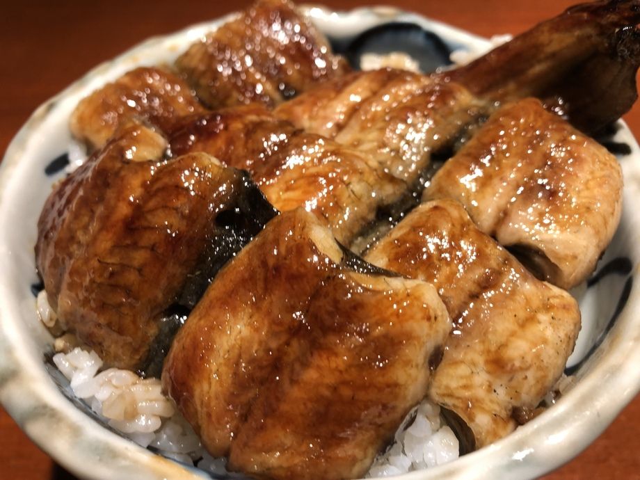 うな丼(三河一色産)吸物、香物付き