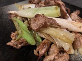 シンプルイズベスト！「ネギバラあっさり炒め」　부추 간단한 볶음