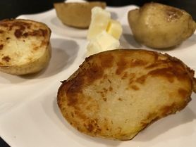 蒸し立て鉄板焼き「じゃがバター焼き」　찐 철판구이 「쟈가 버터 구이」