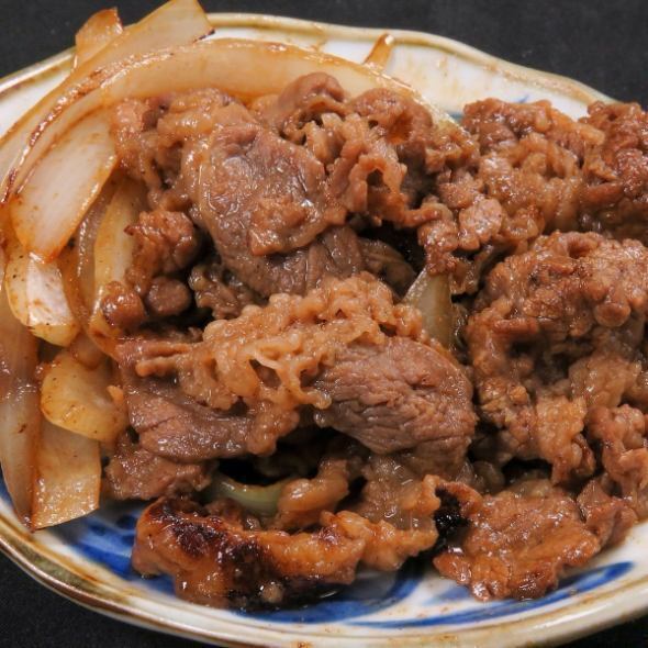 当店オススメ一押しメニュー「とりあえず牛皿」　저희 가게 추천 메뉴 “소 야키니쿠의 쇠고기 접시”