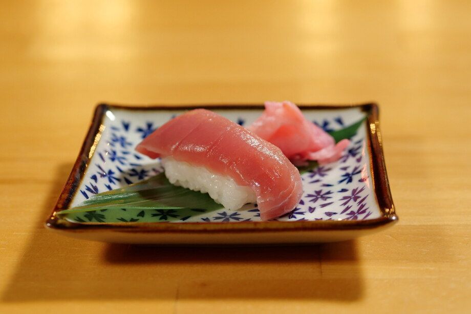 マグロ赤身にぎり