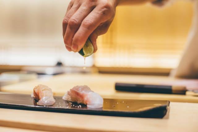 単品メニューは公式LINEもしくはインスタをご参照ください。（888円）