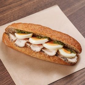 タンパク質が取れるチキン＆エッグのサンド