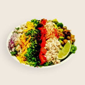 しっとりチキンのコブサラダ