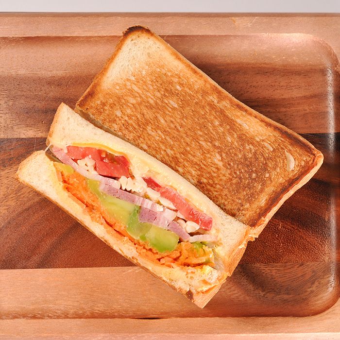 ベーコンアボカドホットサンド（858）