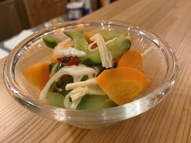 イカと野菜のピクルス