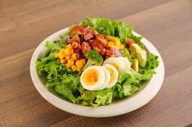 スパイシーチリ＆チェダーのチリコンサラダ