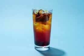 【お茶割り】ルイボスティー×カシス